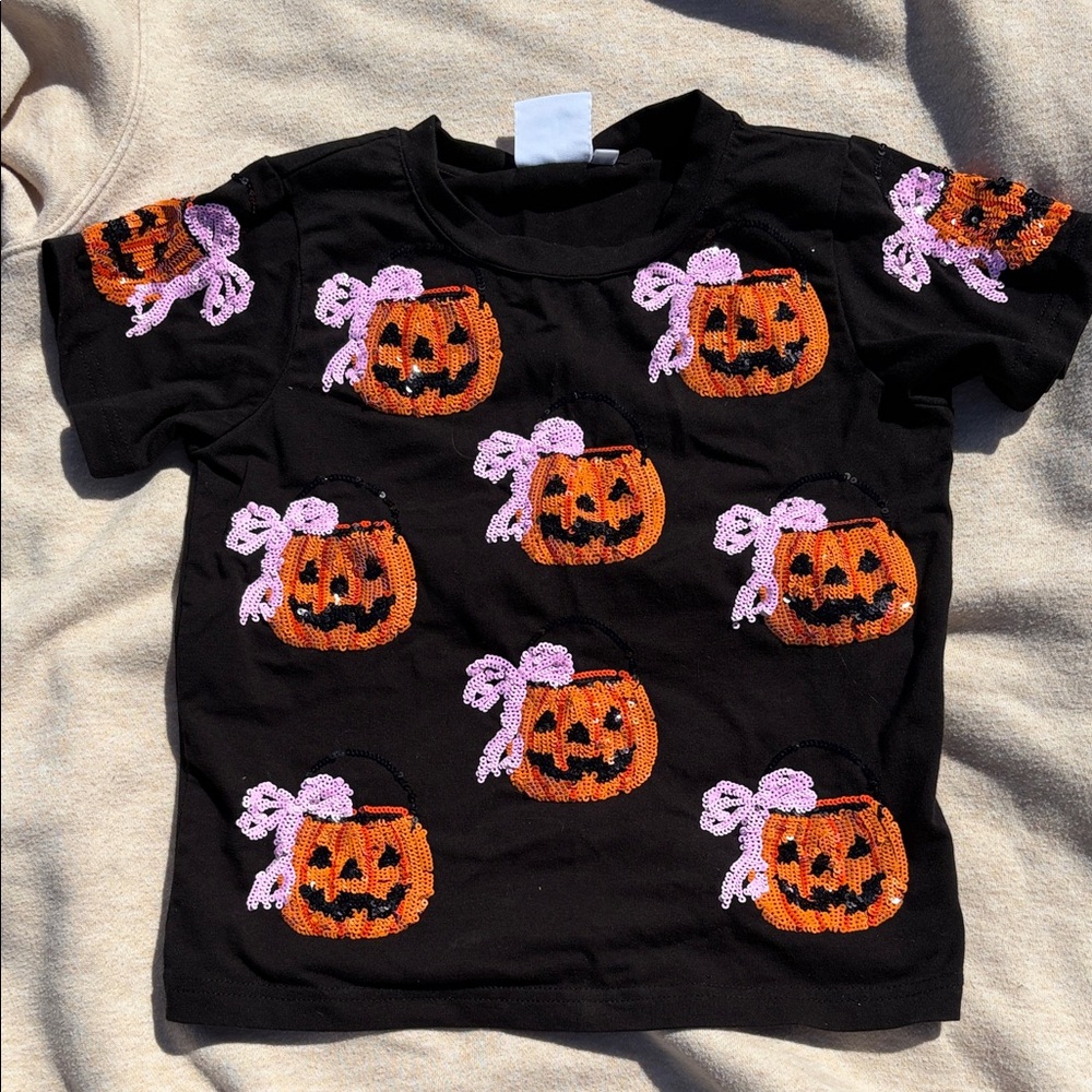 Black Halloween Pumpkin T-Shirt